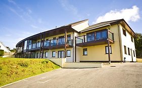 White Lodge Apartments